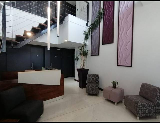 BUSINESS PROPERTY TO RENT IN DAWNCLIFFE